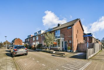 Dijkmeesterstraat 12, HENDRIK-IDO-AMBACHT