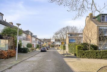 Warmoeziershof 36, HENDRIK-IDO-AMBACHT