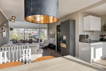 Warmoeziershof 36, HENDRIK-IDO-AMBACHT