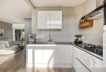 Warmoeziershof 36, HENDRIK-IDO-AMBACHT