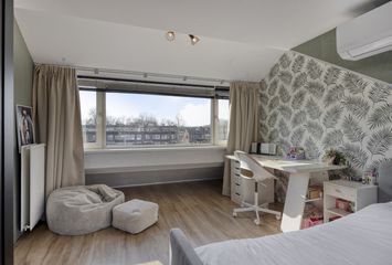 Warmoeziershof 36, HENDRIK-IDO-AMBACHT