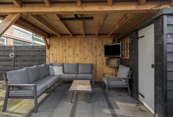 Warmoeziershof 36, HENDRIK-IDO-AMBACHT