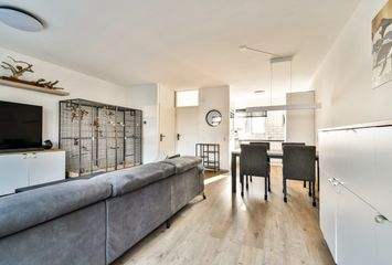 Molenhoef 20, HENDRIK-IDO-AMBACHT