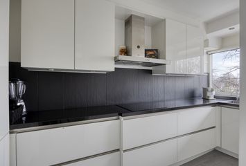 van Godewijckstraat 71, HENDRIK-IDO-AMBACHT