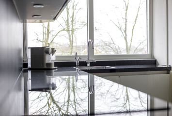 van Godewijckstraat 71, HENDRIK-IDO-AMBACHT