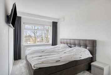 van Godewijckstraat 71, HENDRIK-IDO-AMBACHT