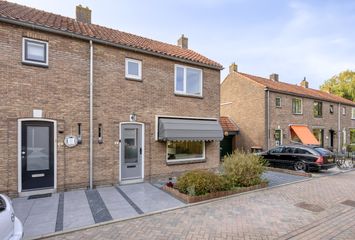 Witbloemstraat 8, RIDDERKERK