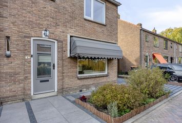 Witbloemstraat 8, RIDDERKERK