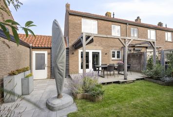 Witbloemstraat 8, RIDDERKERK