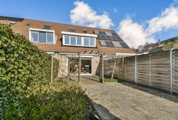 Jan P. Vethstraat 64, HENDRIK-IDO-AMBACHT