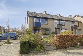 Van Renesseborch 25, HENDRIK-IDO-AMBACHT