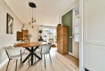 Olykamp 94, HENDRIK-IDO-AMBACHT