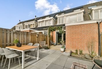 Olykamp 94, HENDRIK-IDO-AMBACHT