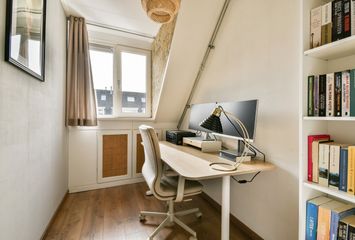 Olykamp 94, HENDRIK-IDO-AMBACHT