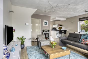 Steenplaats 12, HENDRIK-IDO-AMBACHT