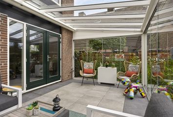 Steenplaats 12, HENDRIK-IDO-AMBACHT