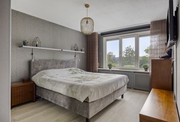 Steenplaats 12, HENDRIK-IDO-AMBACHT