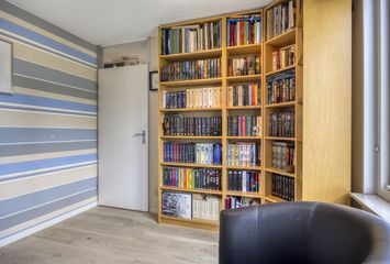 Steenplaats 12, HENDRIK-IDO-AMBACHT