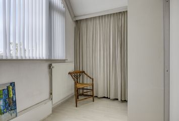 Steenplaats 12, HENDRIK-IDO-AMBACHT