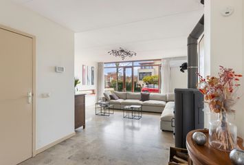 Groenewaal 13, HENDRIK-IDO-AMBACHT