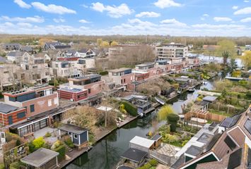 Groenewaal 13, HENDRIK-IDO-AMBACHT