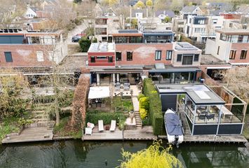 Groenewaal 13, HENDRIK-IDO-AMBACHT