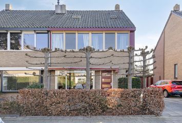 Isaac Sweerslaan 3, HENDRIK-IDO-AMBACHT