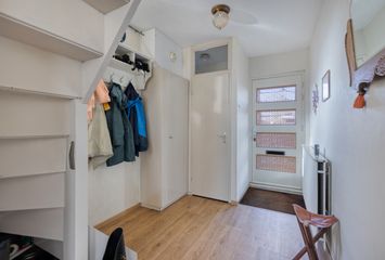 Isaac Sweerslaan 3, HENDRIK-IDO-AMBACHT