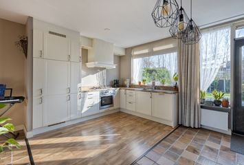 Isaac Sweerslaan 3, HENDRIK-IDO-AMBACHT