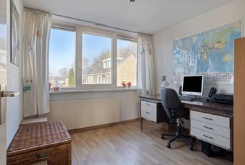 Isaac Sweerslaan 3, HENDRIK-IDO-AMBACHT