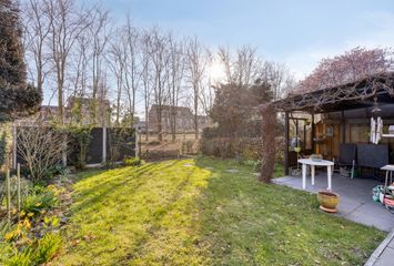 Isaac Sweerslaan 3, HENDRIK-IDO-AMBACHT