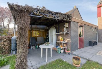 Isaac Sweerslaan 3, HENDRIK-IDO-AMBACHT