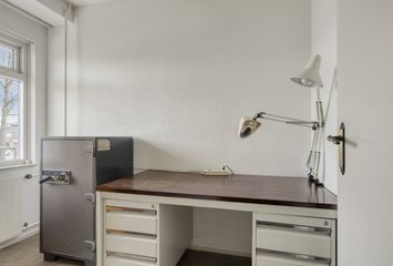 van Godewijckstraat 29, HENDRIK-IDO-AMBACHT