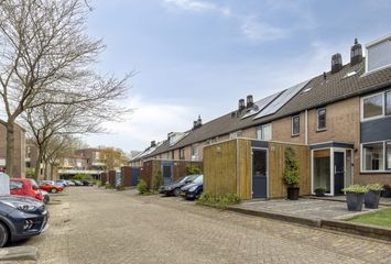 Pruylenborg 32, HENDRIK-IDO-AMBACHT