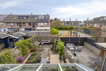 Pruylenborg 32, HENDRIK-IDO-AMBACHT