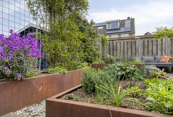 Pruylenborg 32, HENDRIK-IDO-AMBACHT