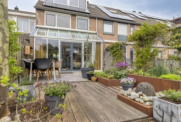 Pruylenborg 32, HENDRIK-IDO-AMBACHT