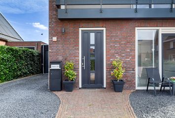 Voorn 120, HENDRIK-IDO-AMBACHT