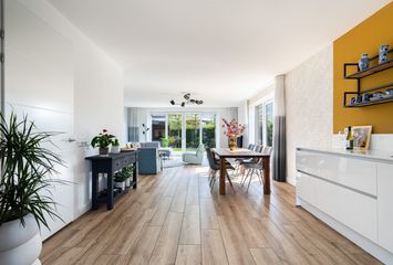 Voorn 120, HENDRIK-IDO-AMBACHT