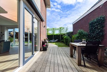 Voorn 120, HENDRIK-IDO-AMBACHT