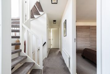 Voorn 120, HENDRIK-IDO-AMBACHT