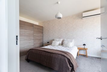 Voorn 120, HENDRIK-IDO-AMBACHT