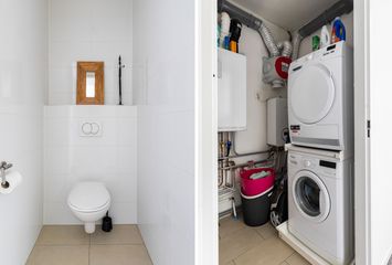 Voorn 120, HENDRIK-IDO-AMBACHT