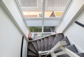 Voorn 120, HENDRIK-IDO-AMBACHT