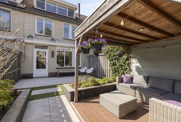 Ary Schefferlaan 8, HENDRIK-IDO-AMBACHT