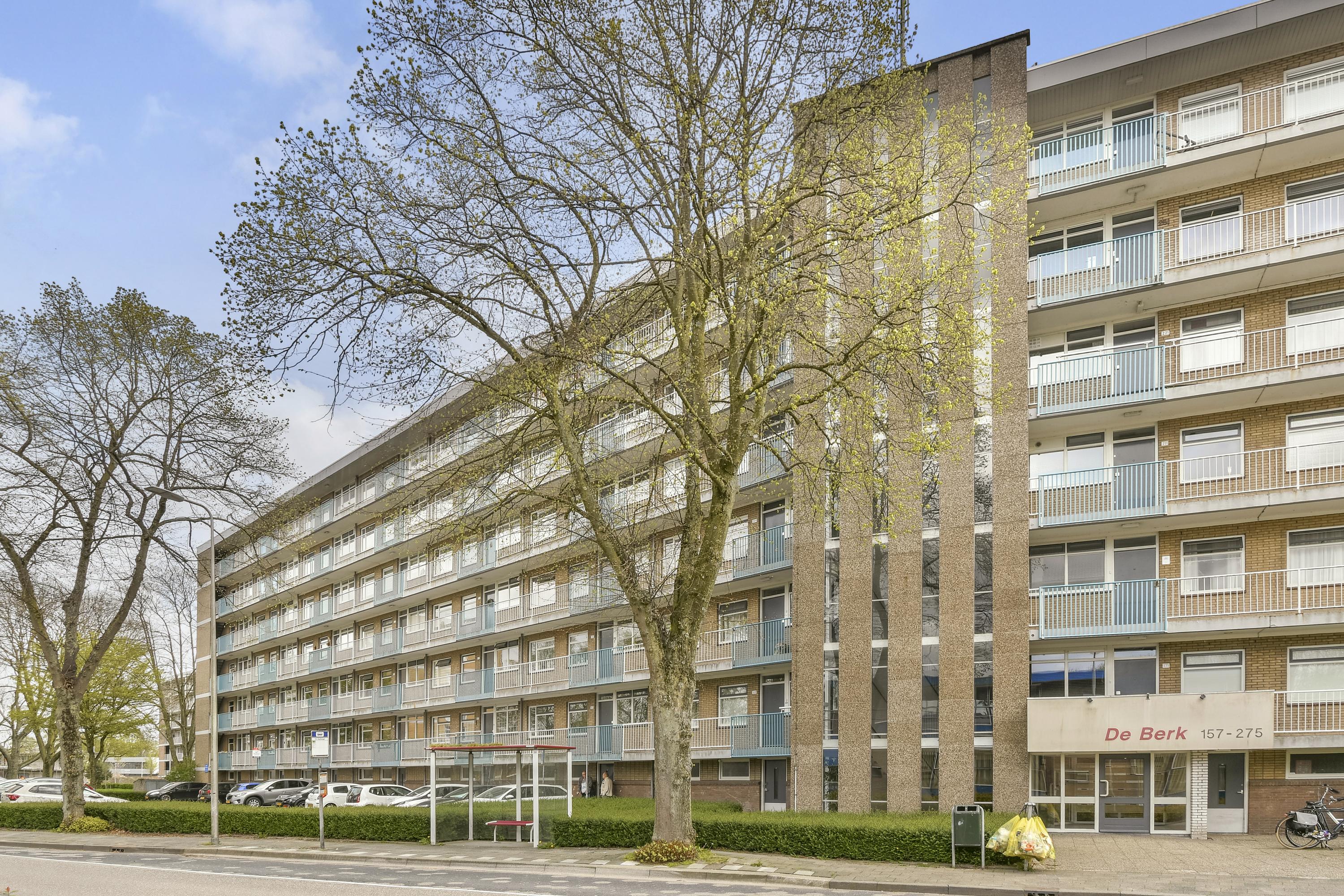 van Godewijckstraat 247
