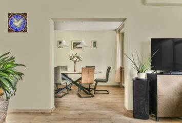 van Godewijckstraat 247, HENDRIK-IDO-AMBACHT