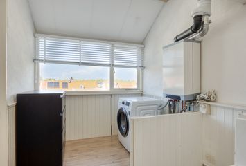 Warmoeziershof 7, HENDRIK-IDO-AMBACHT