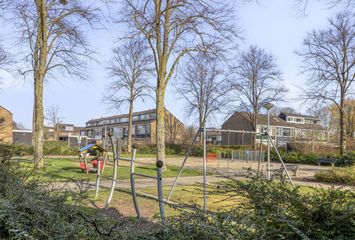 Warmoeziershof 7, HENDRIK-IDO-AMBACHT