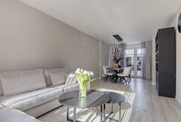 Warmoeziershof 46, HENDRIK-IDO-AMBACHT